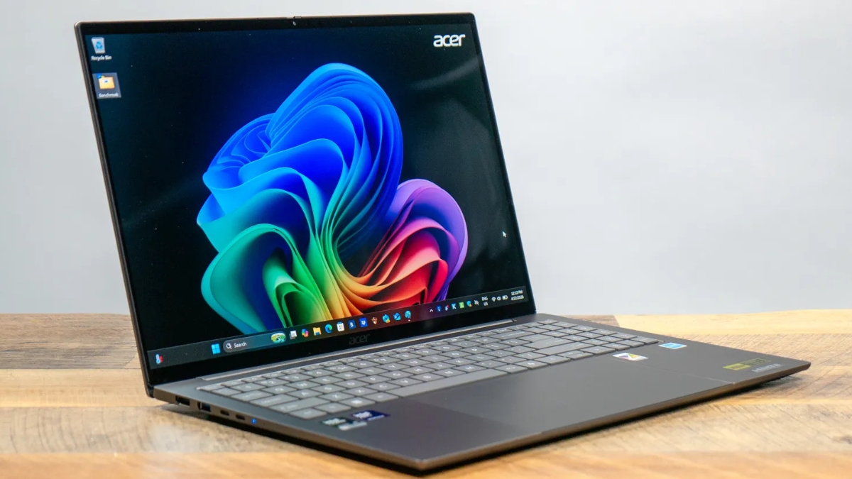 Đánh giá Acer Swift 16 AI laptop mỏng nhẹ cao cấp với màn hình OLED 16 inch và hiệu năng Intel ổn định
