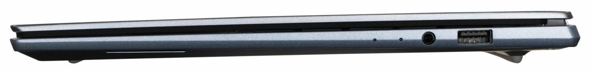 Đánh giá Acer Swift Go 14 AI về cổng kết nối cạnh phải gồm USB-A và jack âm thanh 3,5 mm.