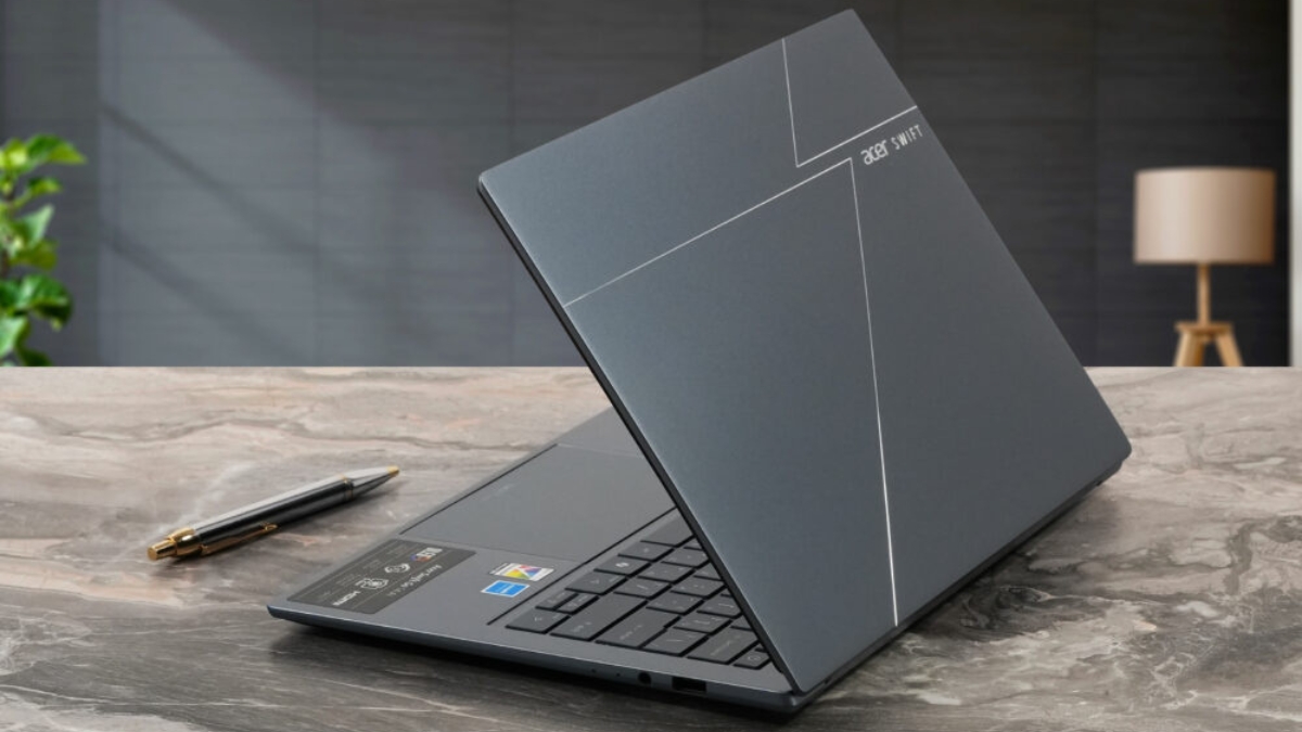 Đánh giá Acer Swift Go 14 AI tổng thể thiết kế mỏng nhẹ, hiệu năng AI mạnh mẽ cho người dùng di động.