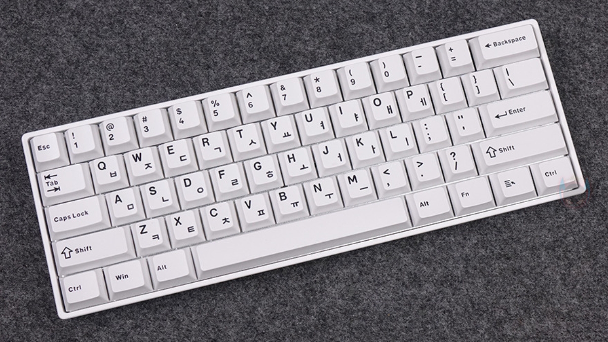 Trên tay Akko MonsGeek FUN60 MAX: Nhỏ gọn, switch từ tính và 8K polling rate