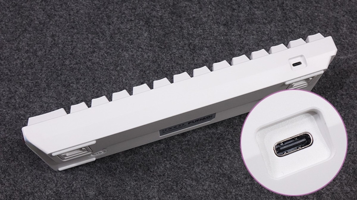 Akko MonsGeek FUN60 MAX hỗ trợ kết nối USB, 2.4GHz và Bluetooth linh hoạt sử dụng