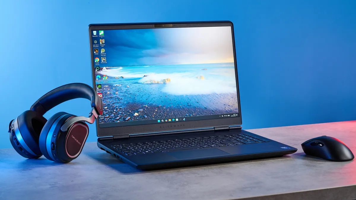 Đánh giá Alienware 16X Aurora màn hình 2.5K 240Hz độ sáng 450.8 nits và màu sắc DCI P3 chính xác