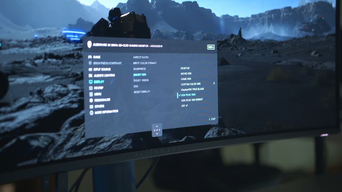 Đánh giá Alienware AW3426DW với khả năng tái tạo màu sắc và Creator Mode.