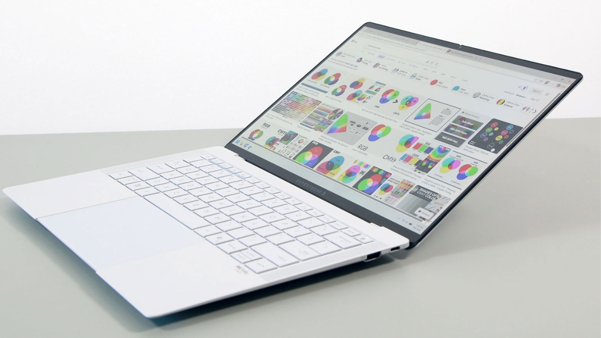 Đánh giá Asus ExpertBook Ultra B9406CAA với thiết kế mỏng nhẹ và định hướng laptop doanh nhân cao cấp