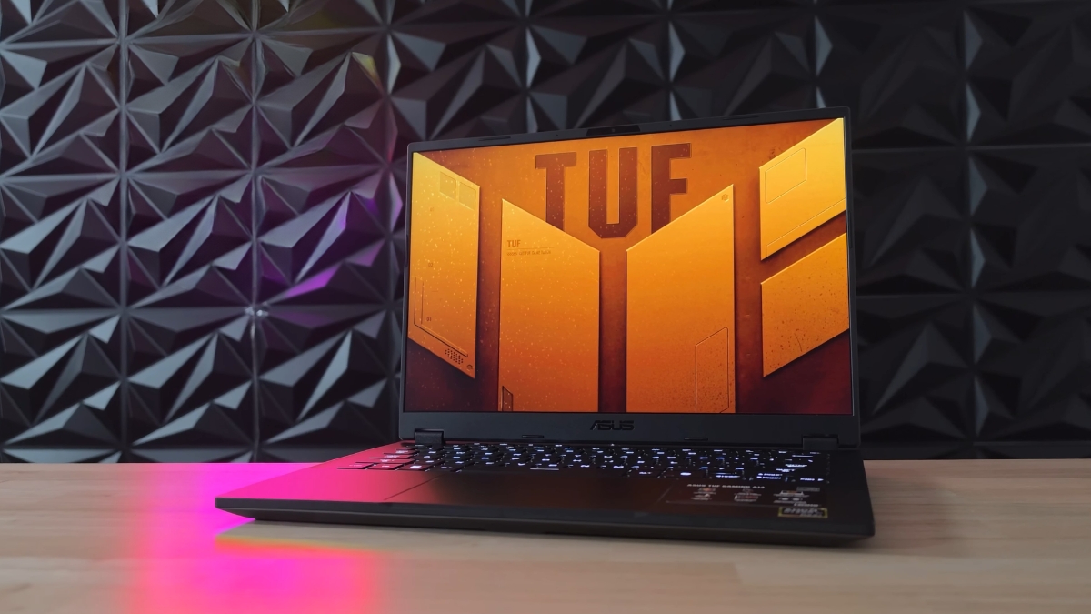 Đánh giá ASUS TUF A14 2026: Bỏ GPU rời thay bằng AMD Ryzen AI Max+ 392 với GPU tích hợp liệu còn đáng mua?