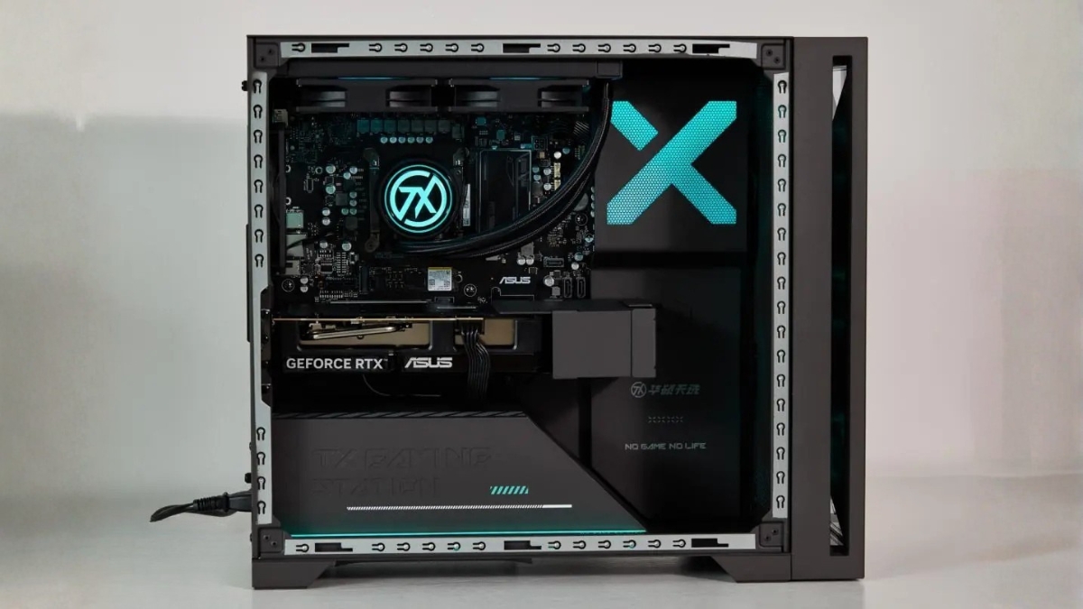 Đánh giá ASUS TUF Gaming 7X với hệ thống tản nhiệt AIO 240 mm và ba quạt hút gió 120 mm
