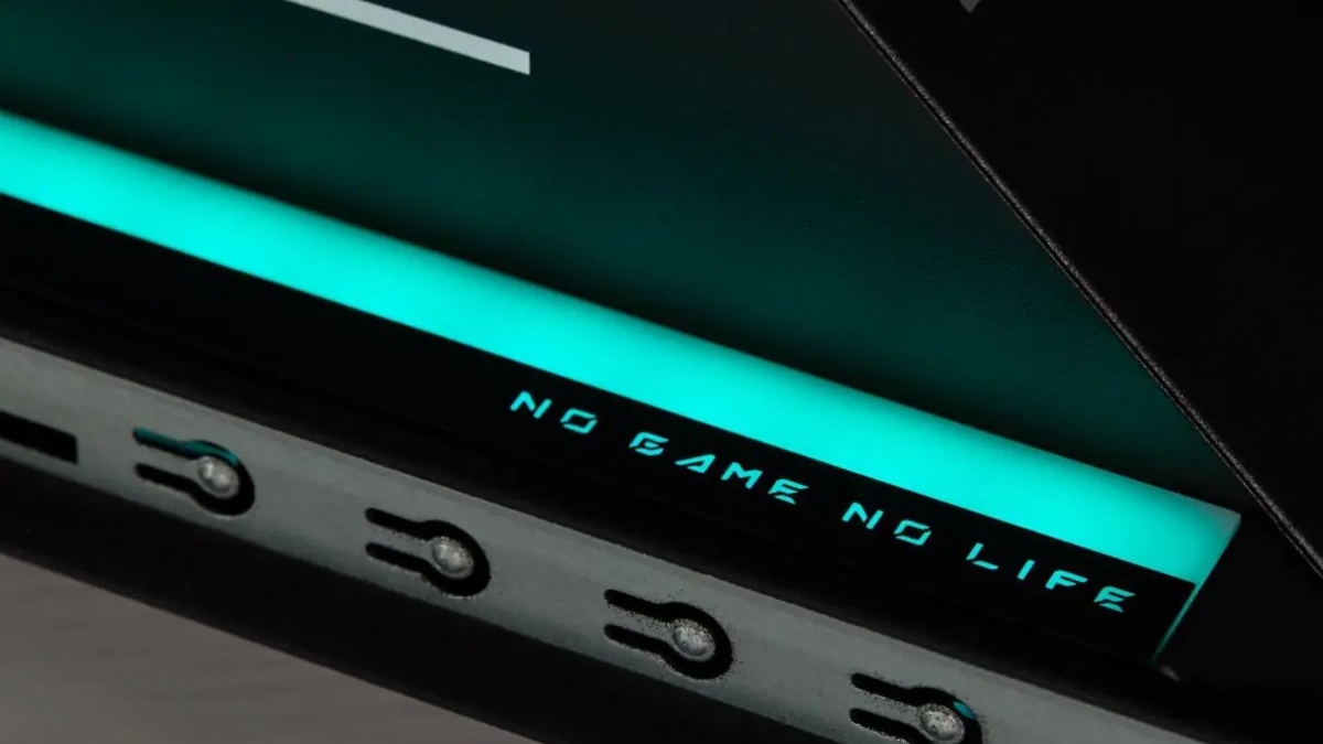 Đánh giá ASUS TUF Gaming 7X hỗ trợ mở rộng lưu trữ với khe M.2 SSD