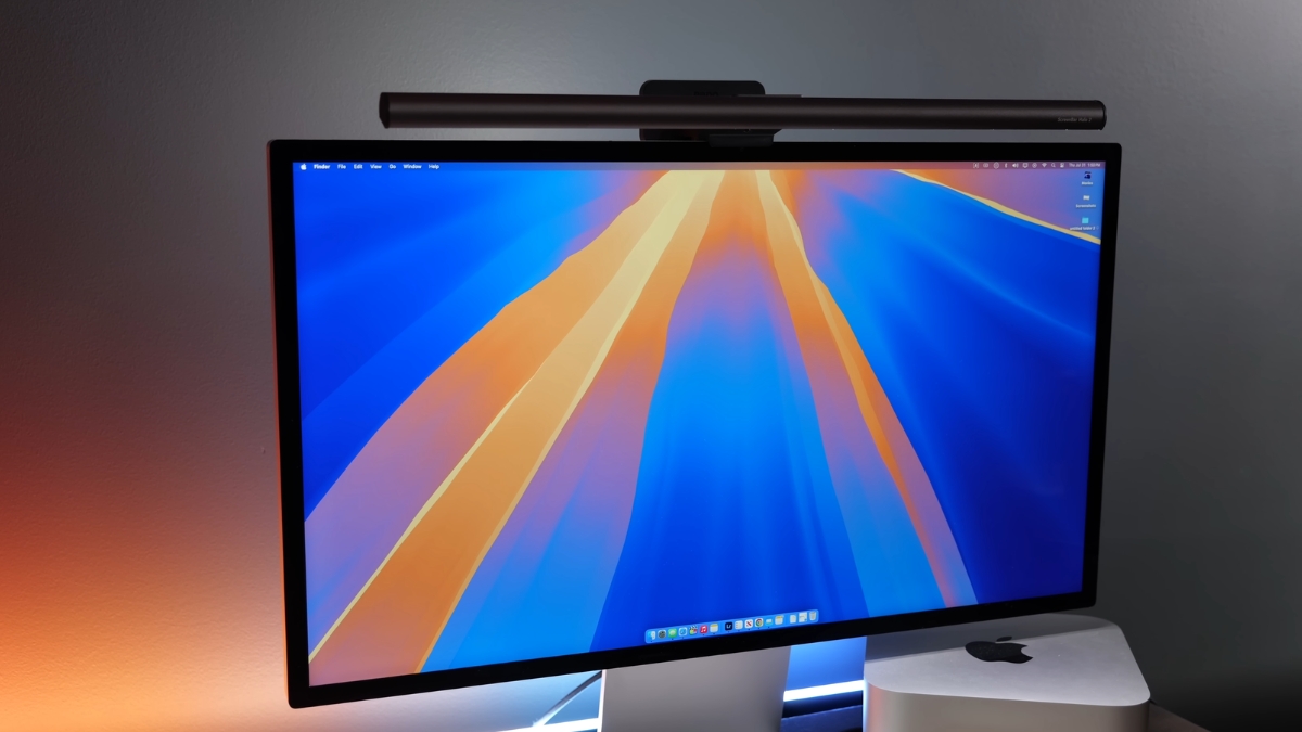 Đánh giá BenQ ScreenBar Halo 2 giải pháp đèn màn hình thay thế đèn bàn truyền thống