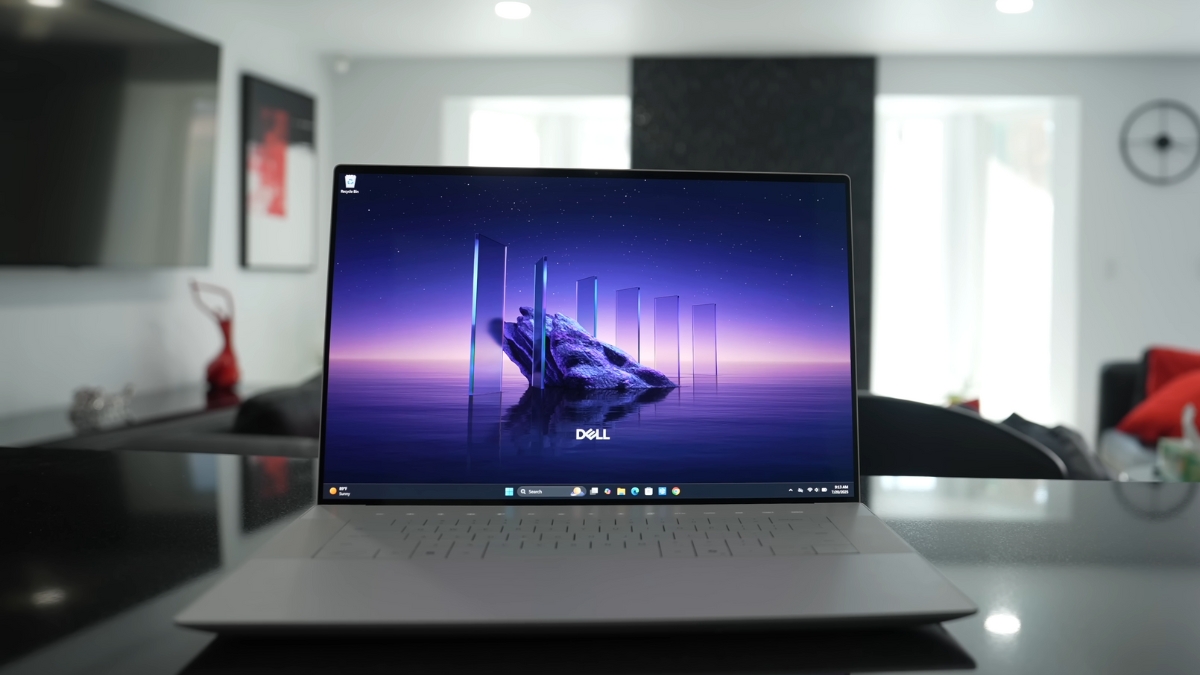Đánh giá Dell 16 Premium màn hình OLED 4K 120Hz hiển thị màu sắc sống động