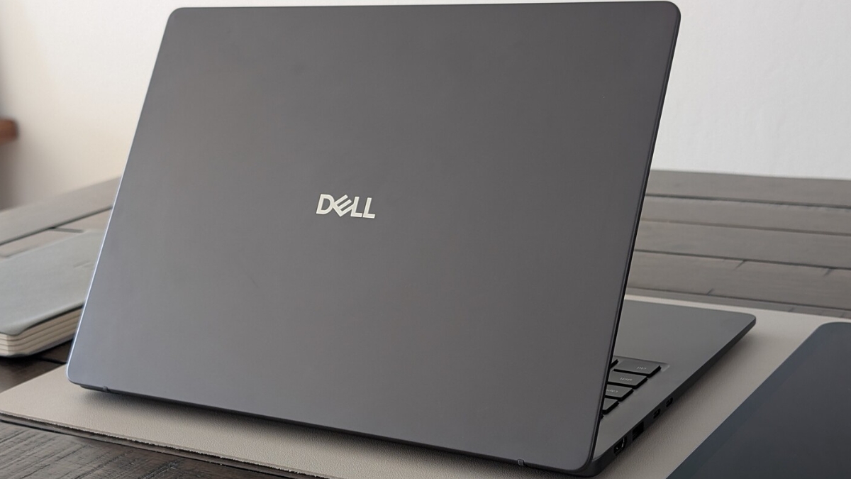 Đánh giá Dell Pro 7 14 P714265: Chiếc laptop doanh nghiệp khiến ThinkPad phải dè chừng?