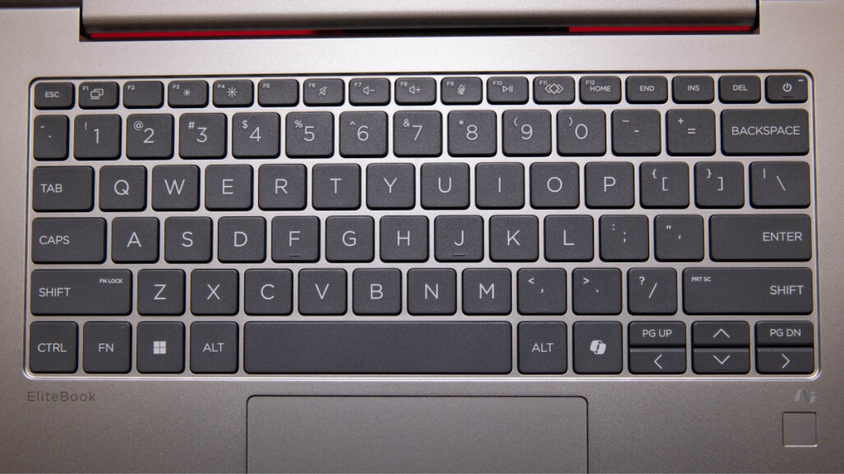 Đánh giá HP EliteBook 6 G1q 14 với bàn phím và touchpad