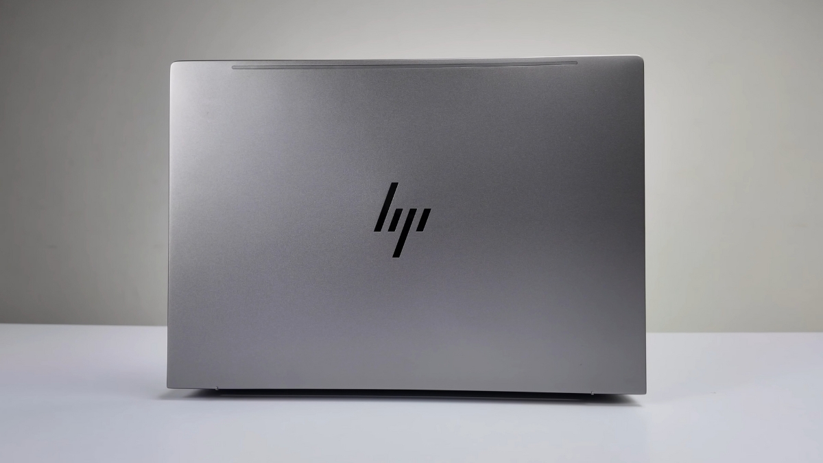 Đánh giá HP ZBook X G1i 16: Workstation đầu tiên kết hợp Arrow Lake và Nvidia Blackwell Đánh giá HP ZBook X G1i 16: Workstation đầu tiên kết hợp Arrow Lake và Nvidia Blackwell