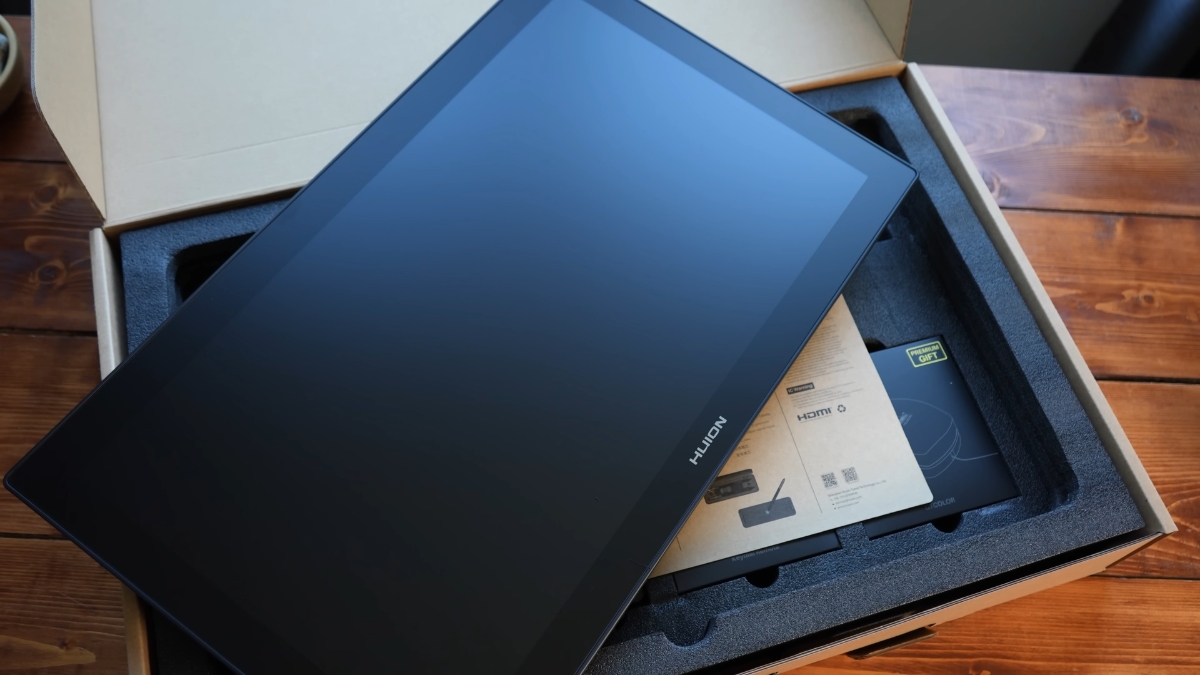 Đánh giá Huion Kamvas Pro 24 Gen 3 với các phụ kiện đi kèm dành cho bảng vẽ màn hình 24inch