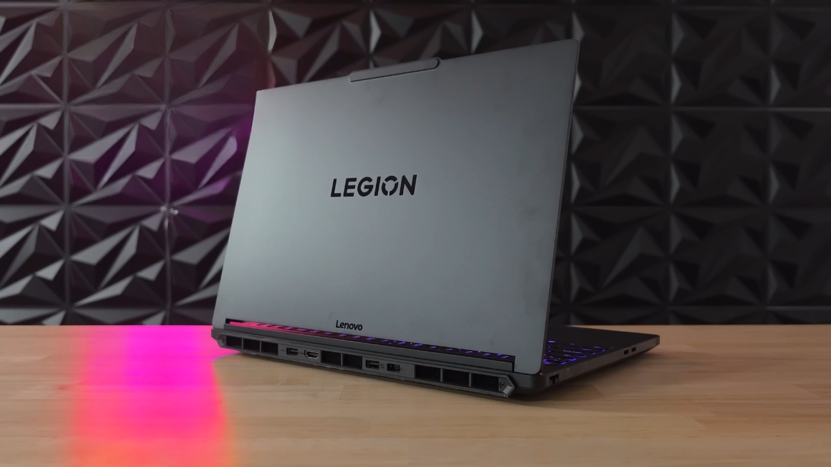 Đánh giá Lenovo Legion 5a Gen 11: Vẫn cứ là đỉnh, chơi game đồ họa làm việc đều ngon với Ryzen 7 + RTX 5060