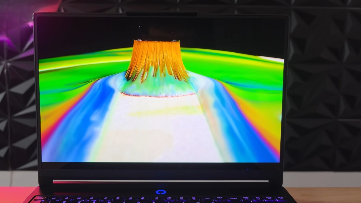 Đánh giá Lenovo Legion 5a Gen 11 với màn hình OLED 15.3 inch 165Hz hiển thị màu sắc sống động