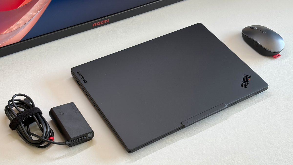 Đánh giá Lenovo ThinkPad T14s Gen 7 AMD với thiết kế mỏng nhẹ và hiệu năng mạnh mẽ