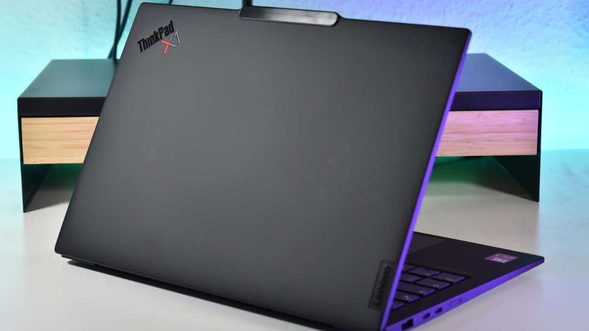 Đánh giá Lenovo ThinkPad X1 Carbon Gen 13: Nặng hơn đời trước, liệu có ngon hơn? Đánh giá Lenovo ThinkPad X1 Carbon Gen 13: Nặng hơn đời trước, liệu có ngon hơn?