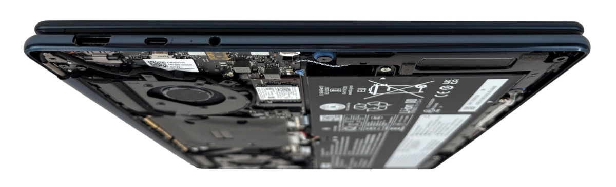 Đánh giá Lenovo Yoga 9i 2 trong 1 Aura Edition với hệ thống cổng kết nối đa dạng