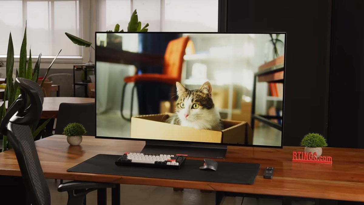 Đánh giá LG C6 48 so sánh độ sáng SDR và dải màu với LG C5 42 OLED