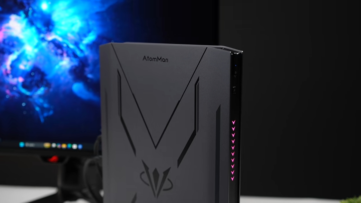 Đánh giá Minisforum AtomMan G7 Pro với thiết kế nhỏ gọn cho góc chơi game