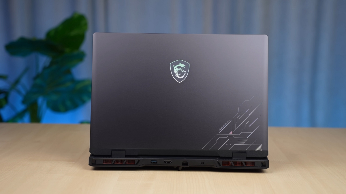 Đánh giá MSI Crosshair 16 HX AI mang đến hiệu năng mượt mà cùng trải nghiệm game ổn định phù hợp cho game thủ