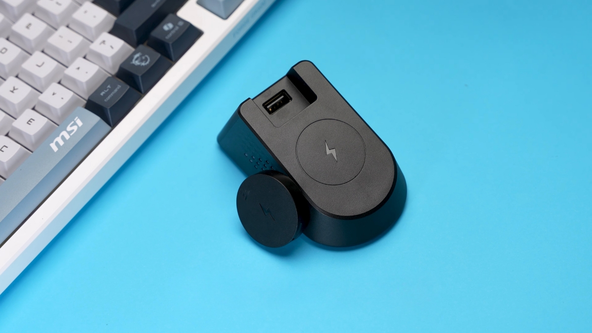 Đánh giá MSI Versa Pro Wireless + Mouse Dock Pro – Dock Pro chuẩn Qi với LED RGB và thiết kế đồng bộ grips kim cương