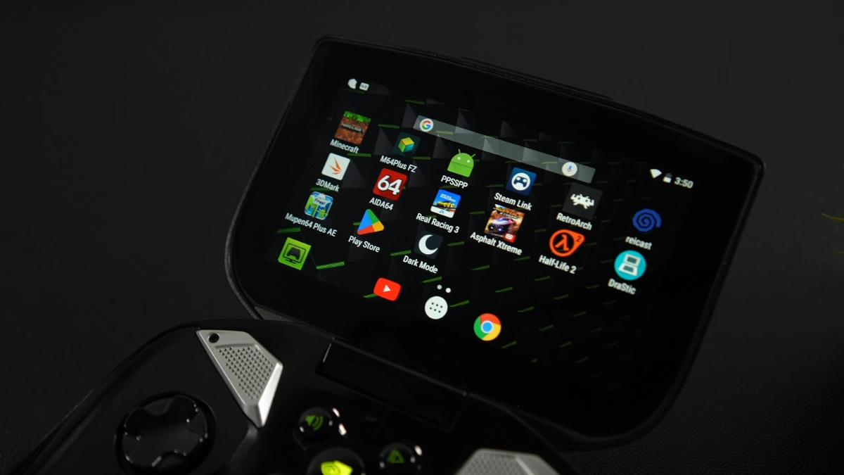 Đánh giá NVIDIA Shield Portable màn hình 5 inch IPS độ phân giải 720p