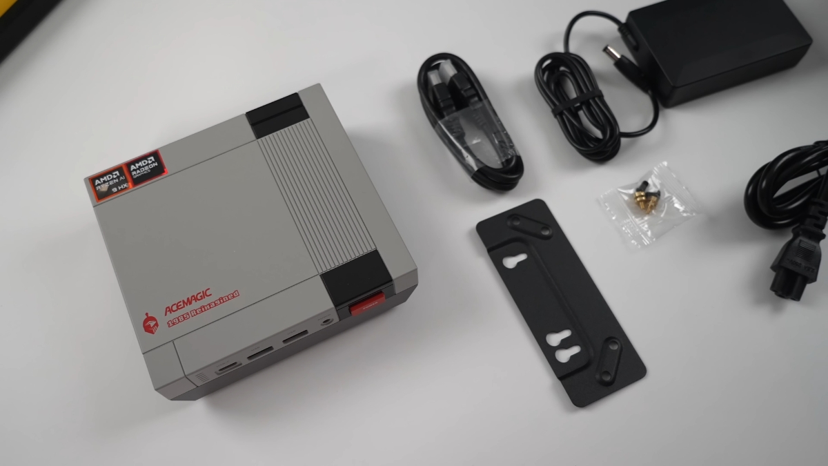 Đánh giá Retro X5 thiết kế mini PC nhỏ gọn phong cách NES cổ điển