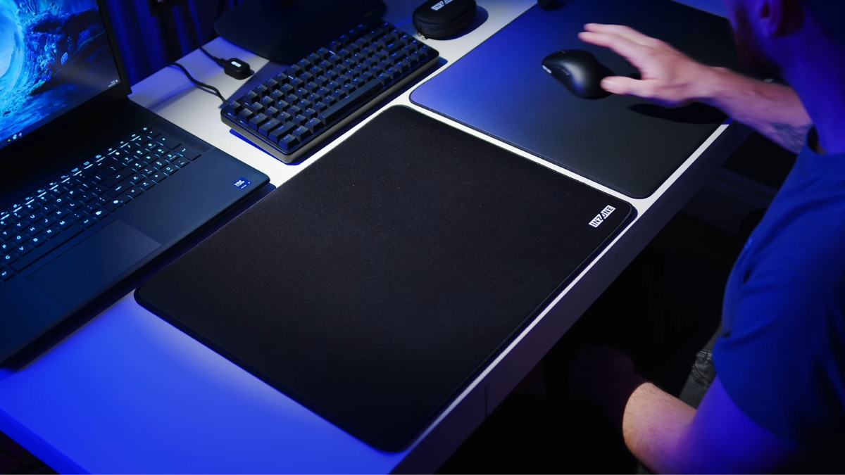 Đánh giá Sony INZONE Mat-D và Mat-F: Lót chuột gaming với bề mặt micro-textured và đế cao su chống trượt
