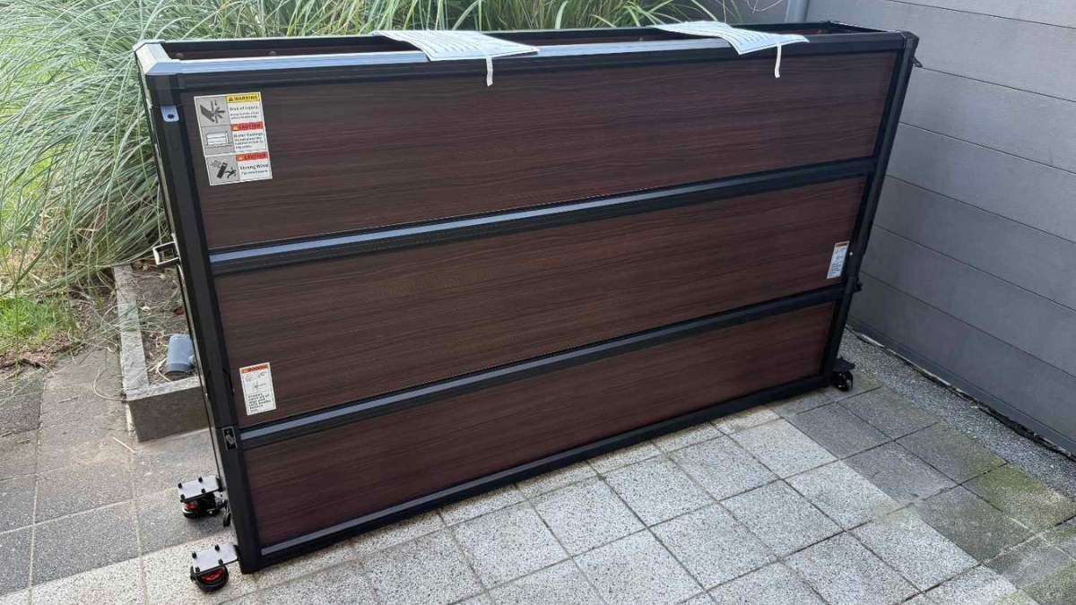 Đánh giá Sylvox Frameless Pro với tủ nâng Outdoor TV Lift Cabinet