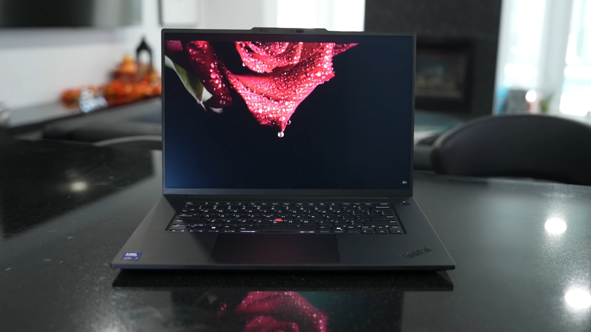 Đánh giá ThinkPad P1 Gen 8 hiệu năng CPU Intel Core Ultra 7 255H 16 nhân 5.1GHz