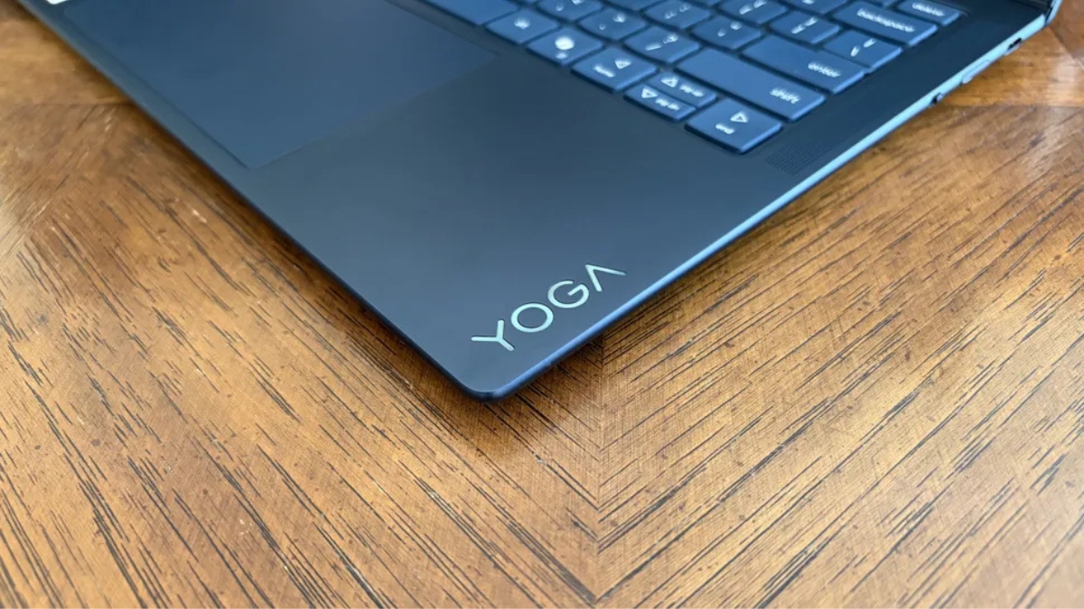 Đánh giá Lenovo Yoga Slim 7x với thiết kế mỏng nhẹ và Snapdragon X Elite