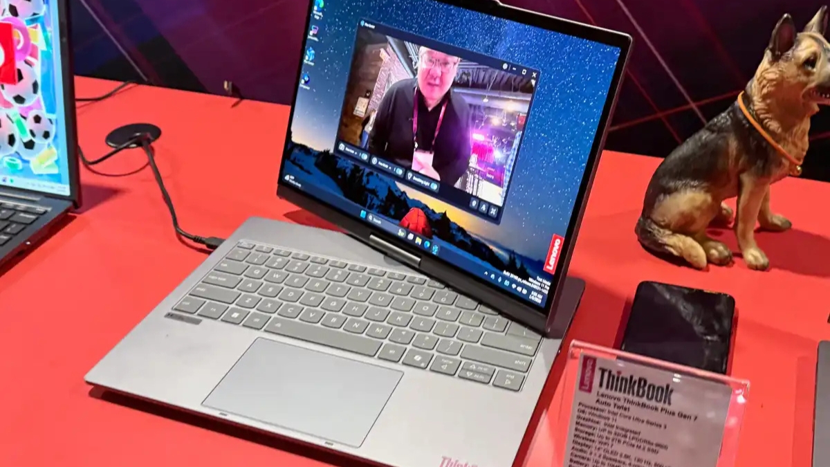 Lenovo mang những laptop độc lạ nào đến CES 2026 ThinkBook Plus Gen 7 Auto Twist laptop tự xoay màn hình