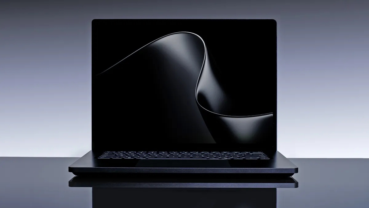 Microsoft trình làng Surface Laptop Ultra thuộc phân khúc Copilot+ PC cao cấp mới