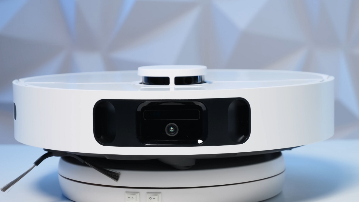 Robot hút bụi lau nhà Mova E30 Ultra với lực hút 7,000 Pa, hộp bụi 3.2L, ngăn nước đôi và giẻ lau kép DuoScrub™