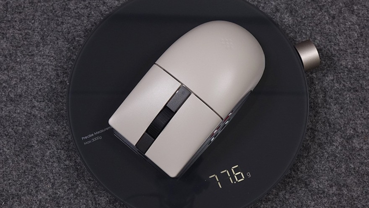 Trên tay 8BitDo Retro R8 N Edition form chuột và trọng lượng