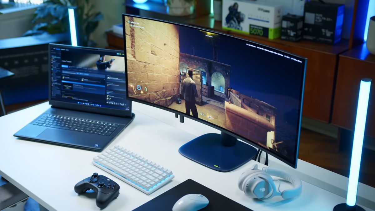 Trên tay Alienware 34 inch QD-OLED với thiết kế tổng thể màn hình cong phong cách gaming hiện đại viền mỏng và chân đế chắc chắn