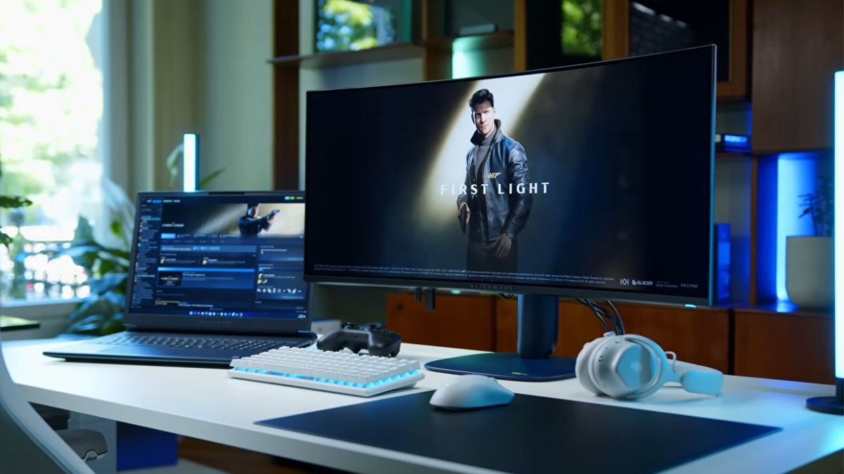 Trên tay Alienware 34 inch QD-OLED với tấm nền hiển thị sắc nét hơn nhờ cấu trúc điểm ảnh B-stripe RGB cải tiến