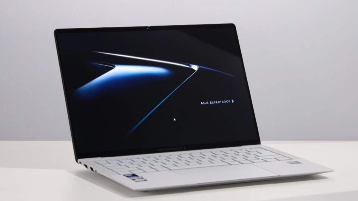 Trên tay ASUS ExpertBook Ultra với vi xử lý Intel Core Ultra X7 358H