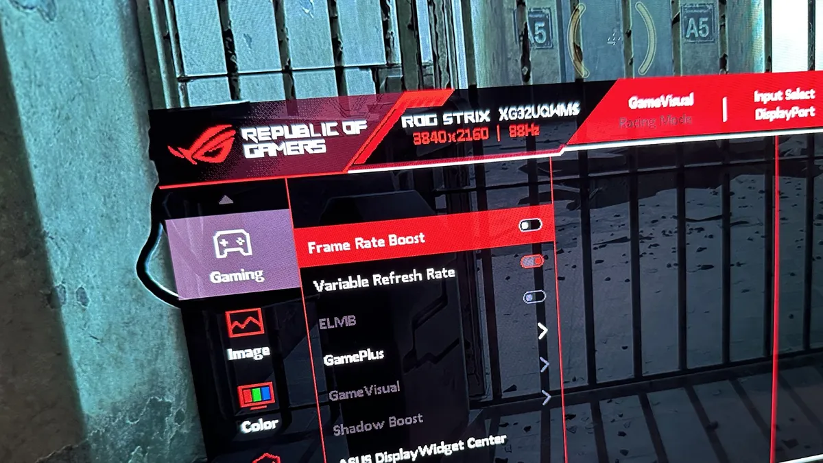 Trên tay Asus ROG Strix XG32UQWMS với chế độ Dual Mode hỗ trợ tần số quét lên đến 480Hz
