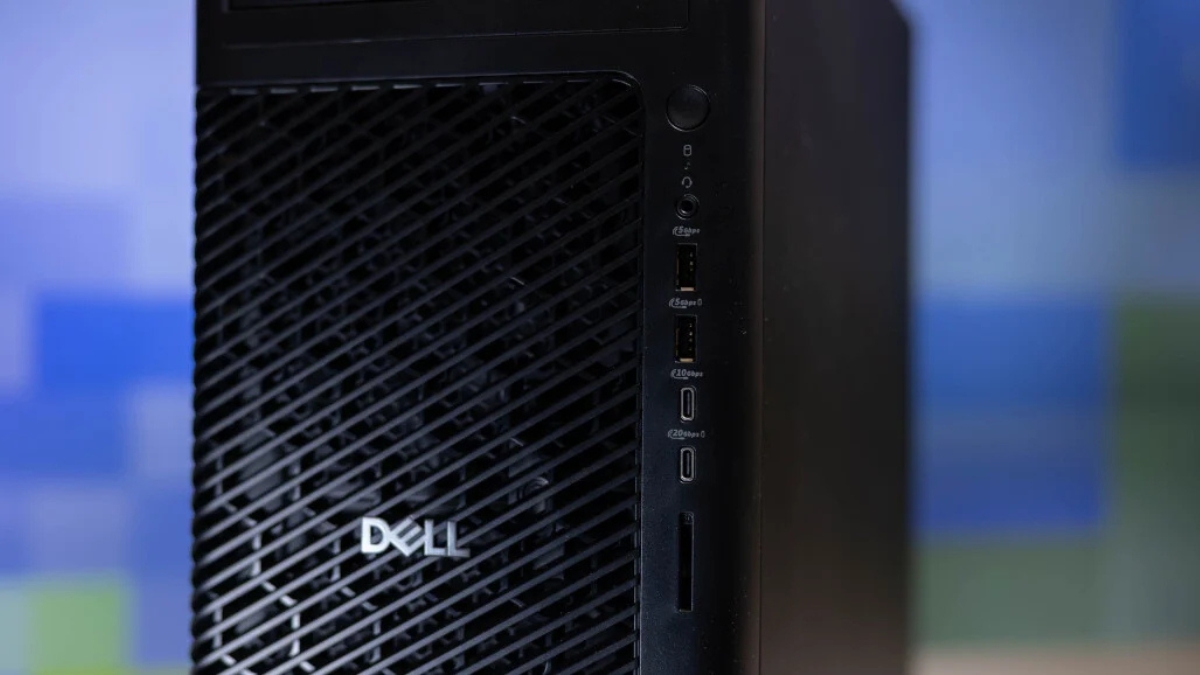 Trên tay Dell Pro Max Tower T2 với hệ thống cổng kết nối phía trước gồm USB-A và USB-C