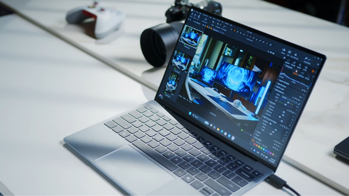 Trên tay Dell XPS 13 với bàn phím có đèn nền