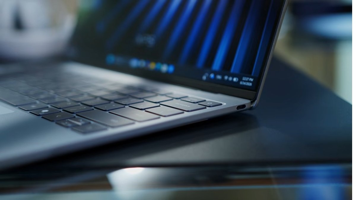 Trên tay Dell XPS 13 với hệ thống cổng kết nối tối giản