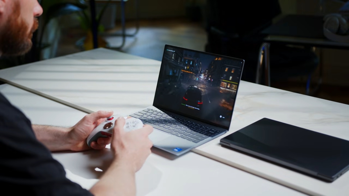 Trên tay Dell XPS 13 với vi xử lý Intel Core 5 320