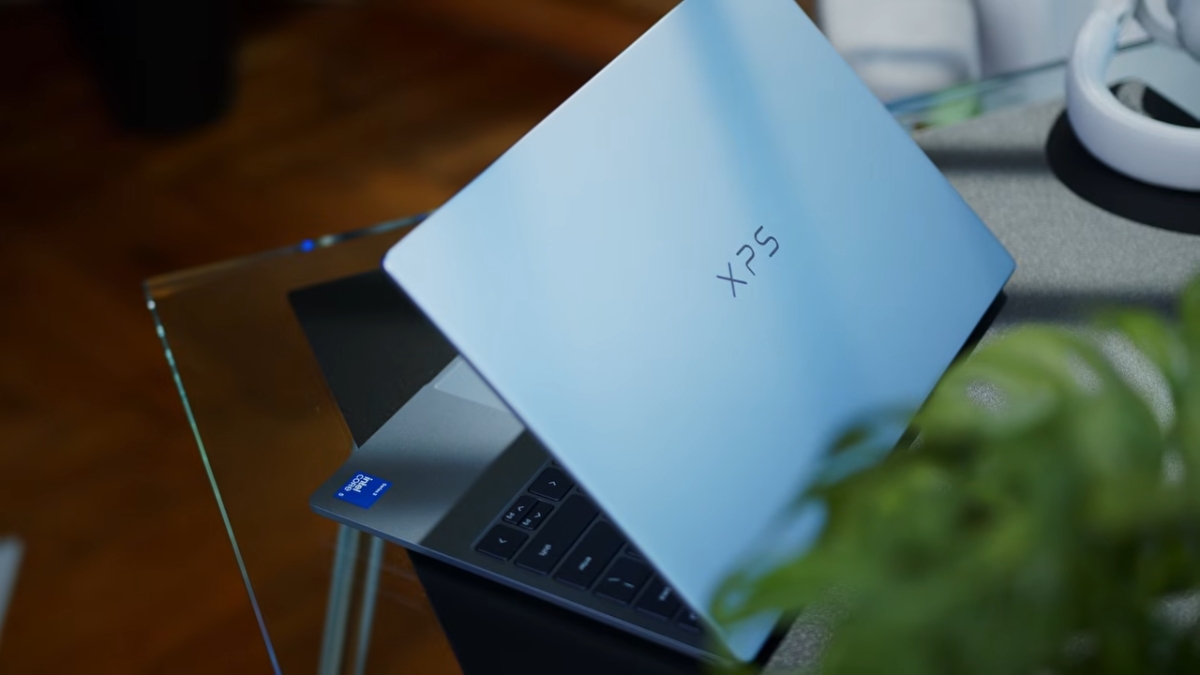 Trên tay Dell XPS 13 với thiết kế kim loại nguyên khối cao cấp