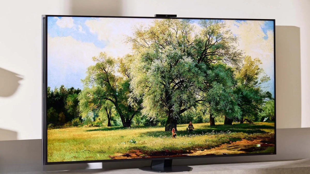 Trên tay Hisense UX 2026 với độ sáng lên tới 8,000 nits
