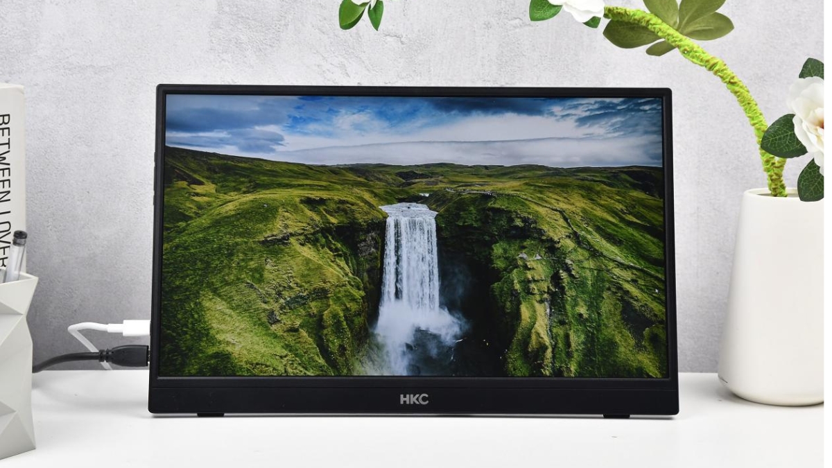 Trên tay HKC Yuexiang 16F1: Liệu đây có phải món phụ kiện đáng đầu tư nhất cho laptop?