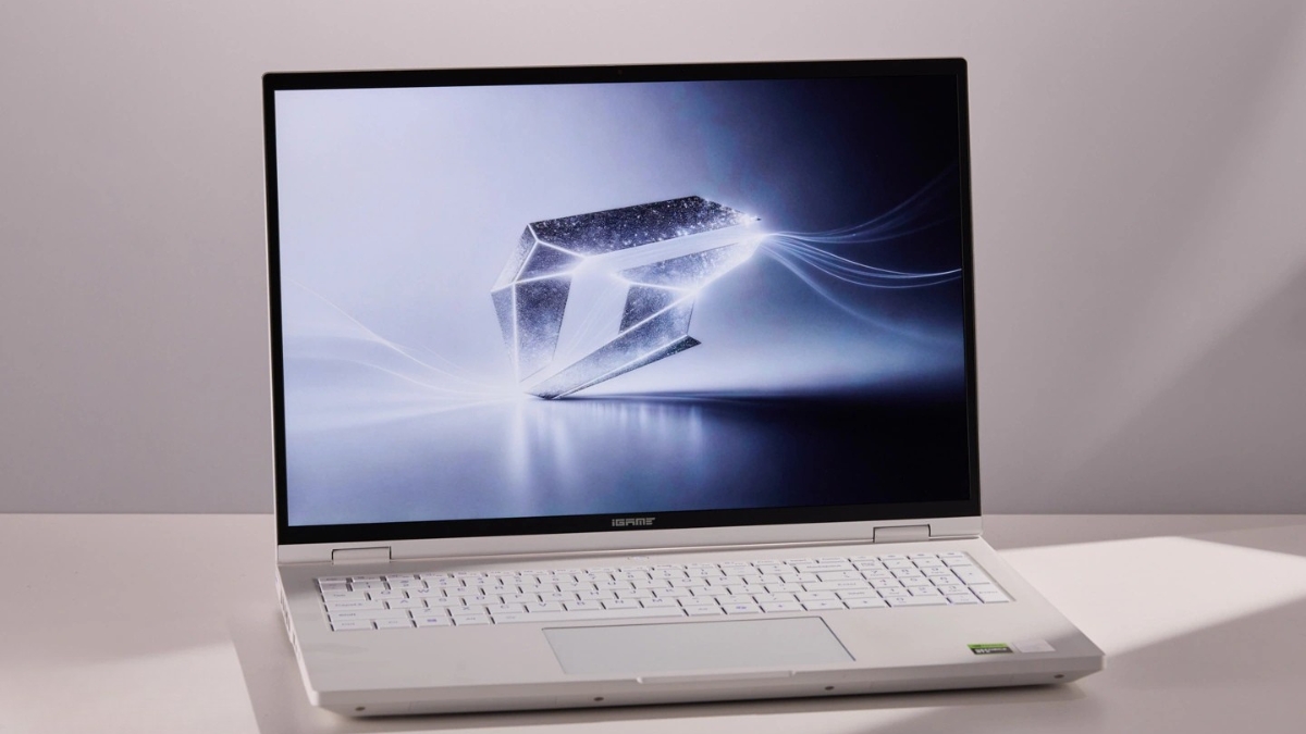 Trên tay iGame M16 Origo với màn hình 16 inch độ phân giải 2.5K và tần số quét 300Hz