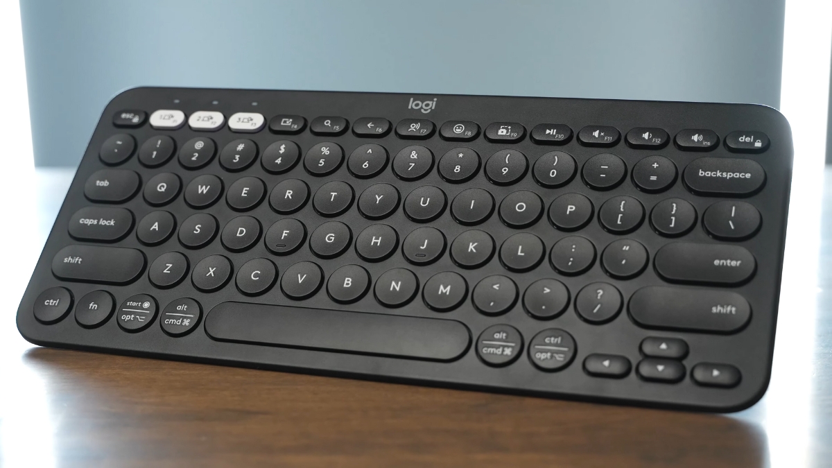 Trên tay bàn phím Logitech Pebble Keys 2 K380s: Thiết kế bo tròn tối giản, đa dụng, gõ êm dễ nghiện