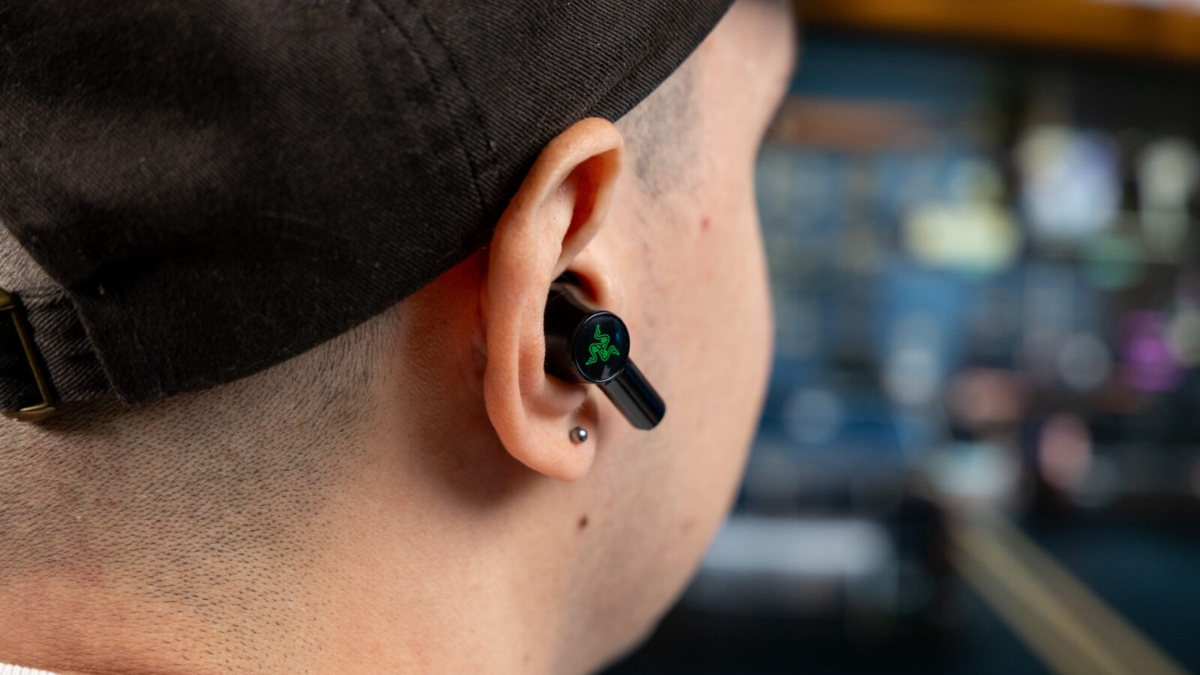 Trên tay Razer Hammerhead V3 HyperSpeed với thiết kế mang lại cảm giác đeo thoải mái
